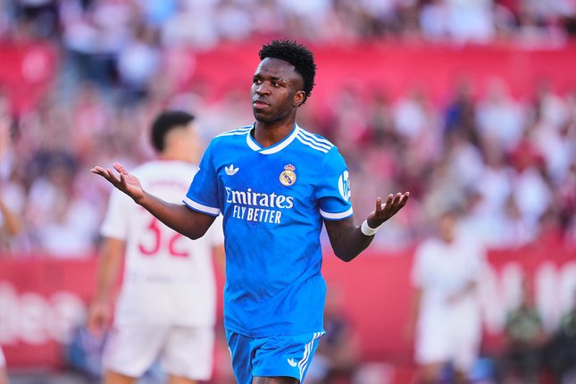 Kontrak Baru Belum Rampung, Vinicius Junior Tetap Tenang dan Setia ke Real Madrid image